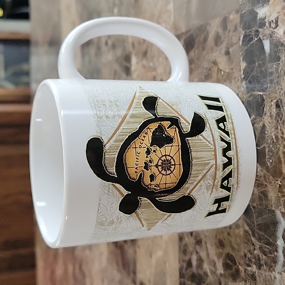 Coffee Mug from Hawaii - Picture 3 of 6
